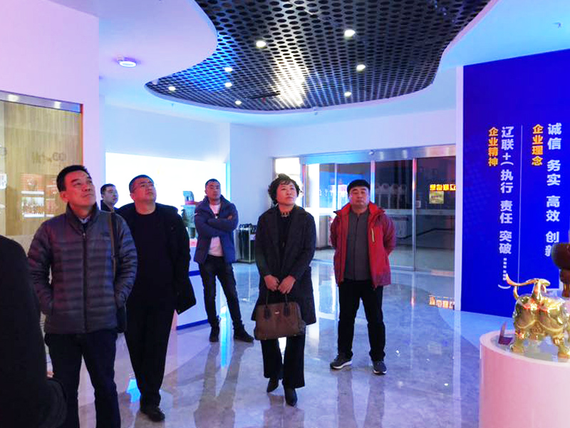 吉林省气象局效劳中心刘宝昌主任一行莅临赢咖娱乐集团考察